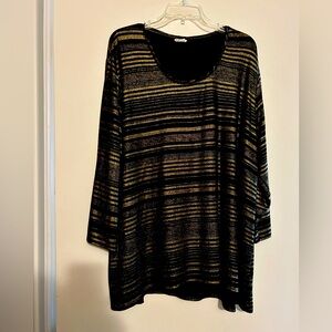 2xl metallic and black tunic top